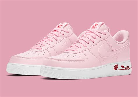 nike air force mit rosa nike zeichen|air force 1 low rose.